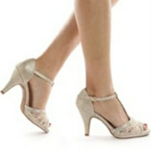 ISO - Picture 11 of 13